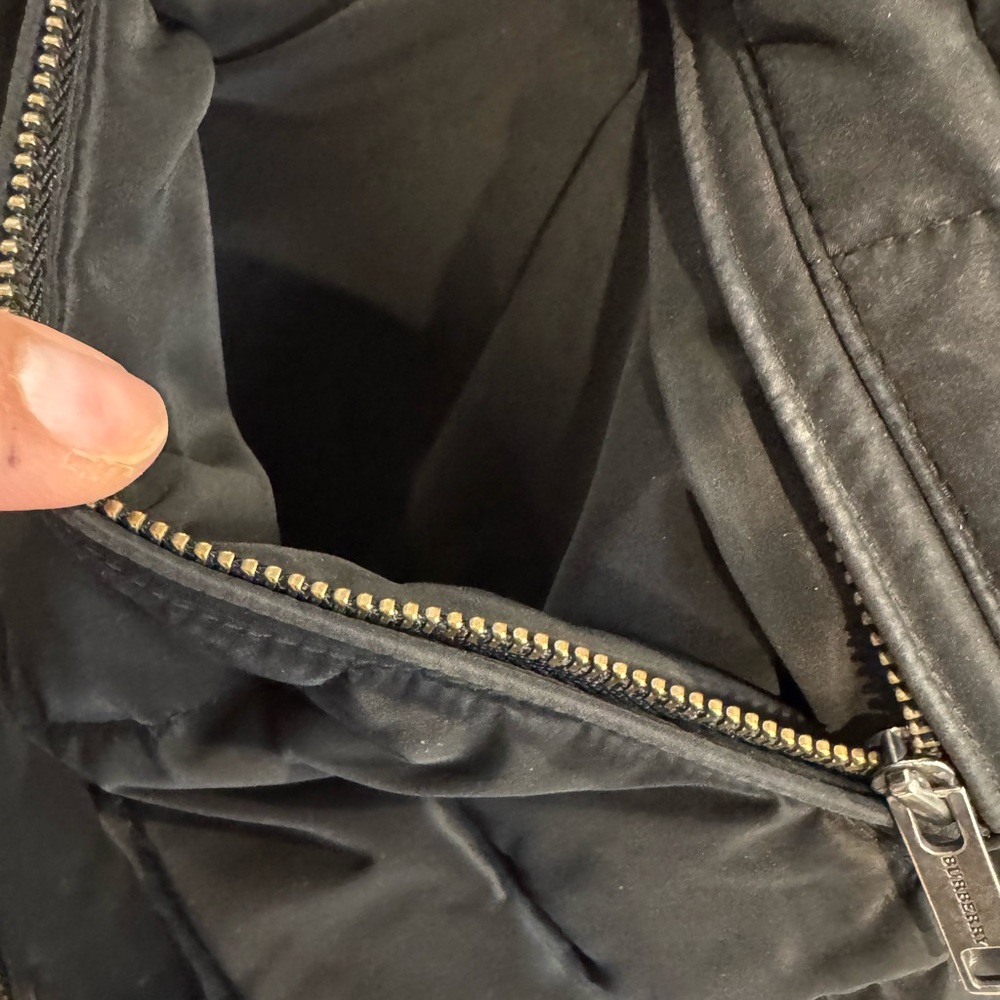 Authentic Burberry Coat with hood - Picture 15 of 15